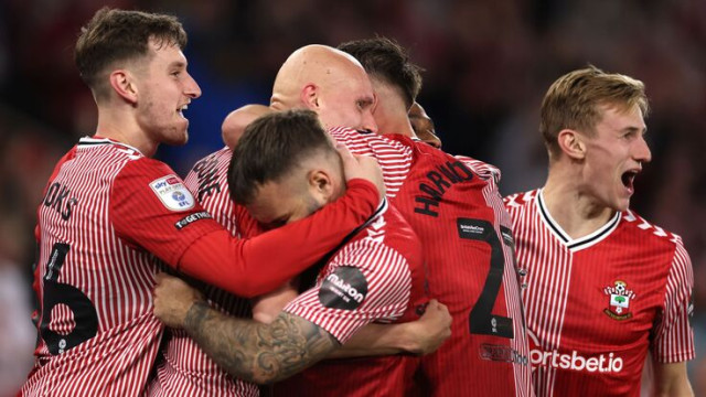 Southampton Celebrating Victory